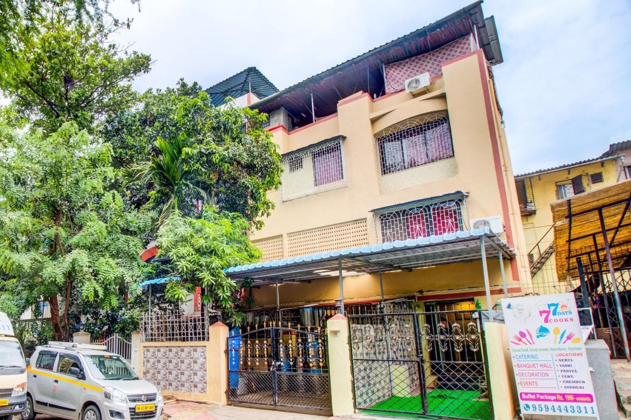 Oyo 41894 Vaishnavi Residency 3*